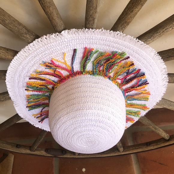 FLOPPY SUMMER White Straw HAT Colorful Boho Fringe NEW! - Picture 6 of 8